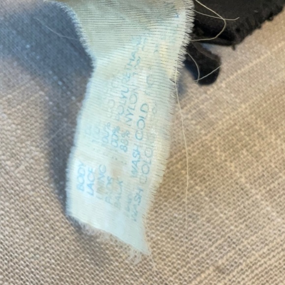 Chic Black and Red Women's Bra - Picture 7 of 7